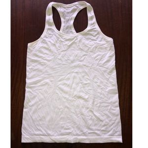 WHITE Lululemon swiftly tank! Size 8